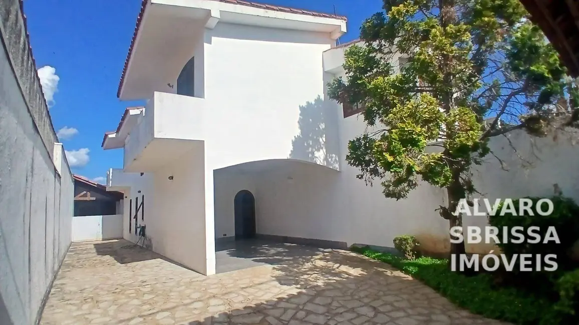 Foto 1 de Casa com 3 quartos à venda, 366m2 em Parque Residencial Presidente Médici, Itu - SP