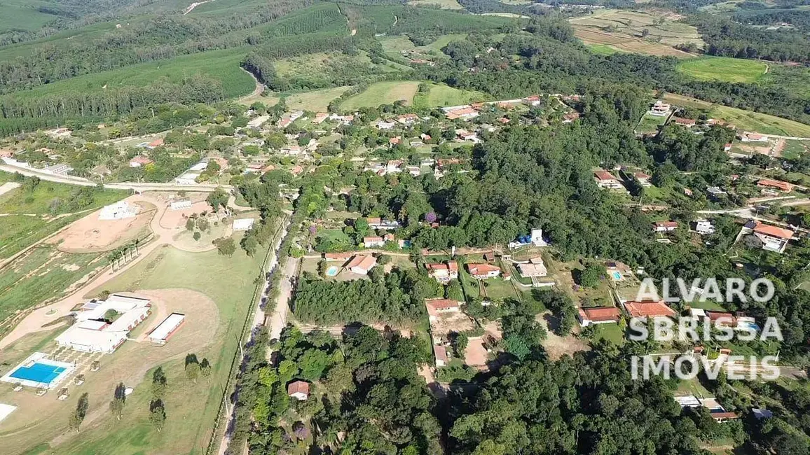 Chácara com 4 quartos para alugar, 3500m2 em Itu - SP - imagem 3 Foto 3 de Chácara com 4 quartos para alugar, 3500m2 em Itu - SP