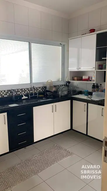 Foto 3 de Casa de Condomínio com 3 quartos à venda, 200m2 em Pinheirinho, Itu - SP