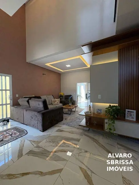 Foto 1 de Casa de Condomínio com 2 quartos à venda, 180m2 em Salto - SP