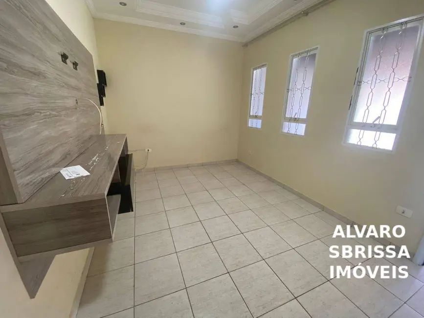 Casa com 2 quartos à venda, 200m2 em Jardim dos Ipês, Itu - SP - imagem 4 Foto 4 de Casa com 2 quartos à venda, 200m2 em Jardim dos Ipês, Itu - SP