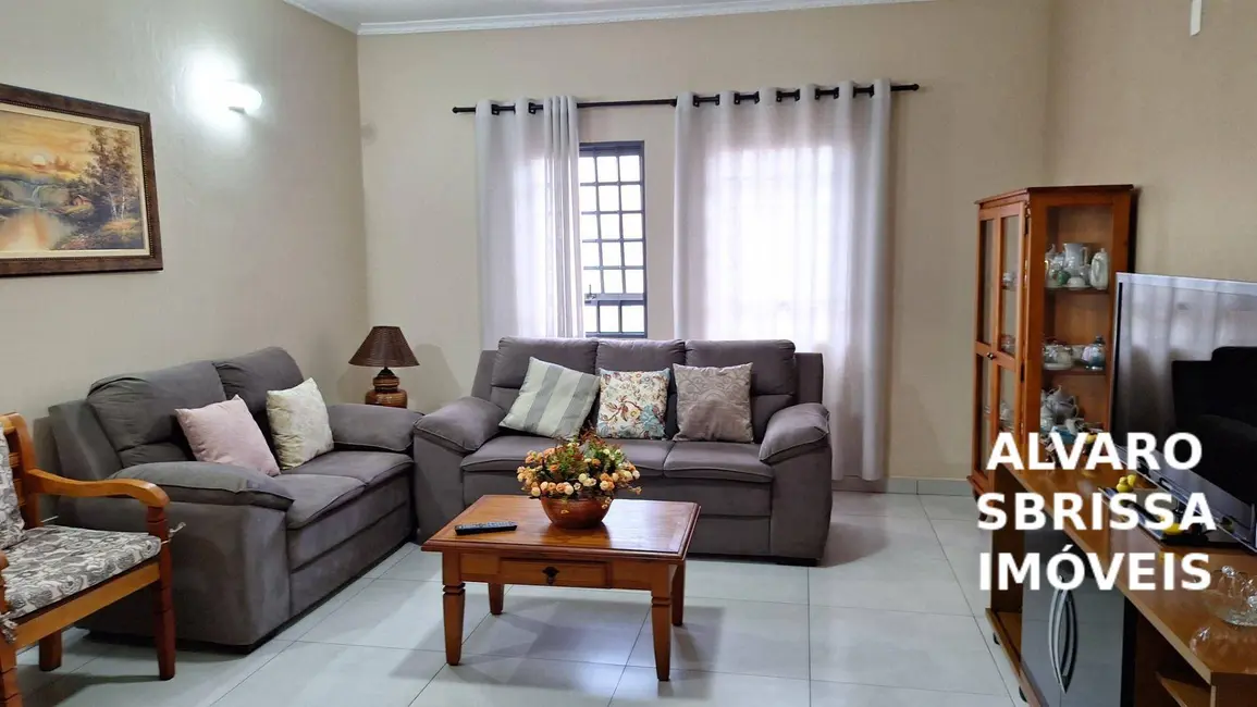Foto 1 de Casa com 3 quartos à venda, 290m2 em Vila Cleto, Itu - SP