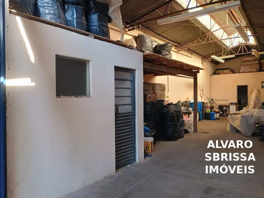 Foto 6 de Armazém / Galpão à venda, 141m2 em Jardim Padre Bento, Itu - SP