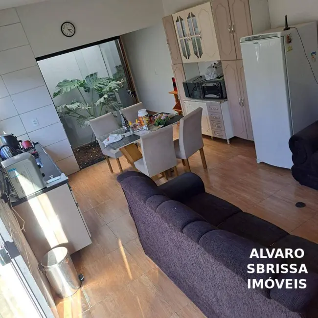 Foto 2 de Casa com 2 quartos à venda, 238m2 em Residencial Porto Seguro, Salto - SP