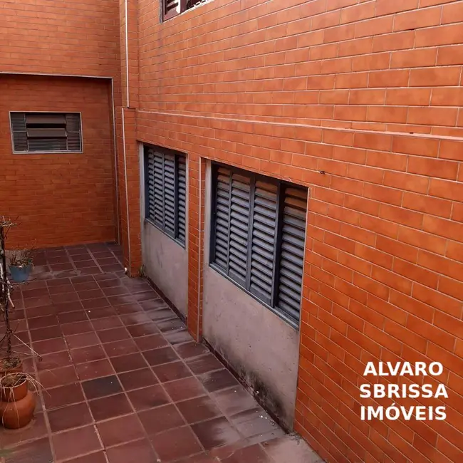 Casa com 3 quartos à venda, 330m2 em Jardim do Estádio, Itu - SP - imagem 8 Foto 8 de Casa com 3 quartos à venda, 330m2 em Jardim do Estádio, Itu - SP