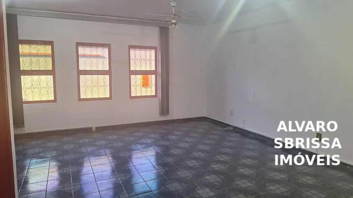 Foto 2 de Casa com 3 quartos à venda, 250m2 em Vila Santa Rosa, Itu - SP
