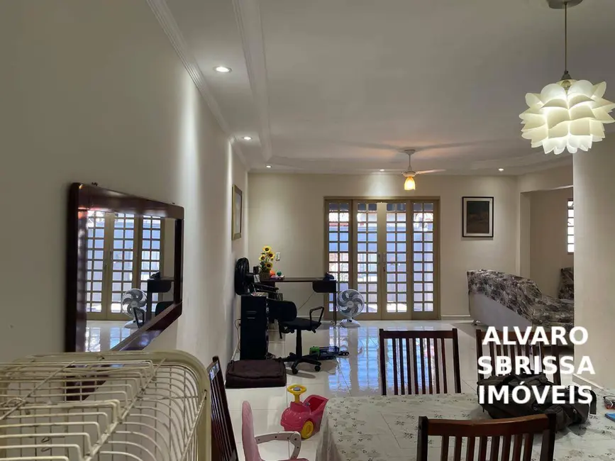 Foto 5 de Casa com 3 quartos à venda, 300m2 em Vila Ianni, Itu - SP