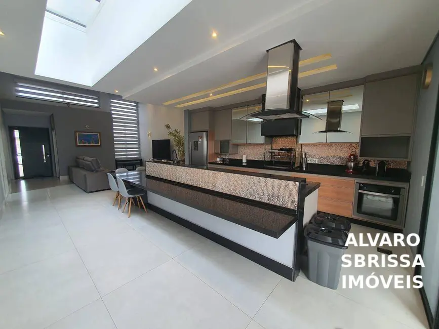 Foto 2 de Casa de Condomínio com 4 quartos à venda, 381m2 em Cabreuva - SP