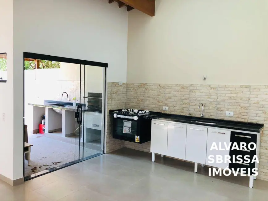 Foto 4 de Casa com 1 quarto à venda, 161m2 em Jardim Santa Marta, Salto - SP