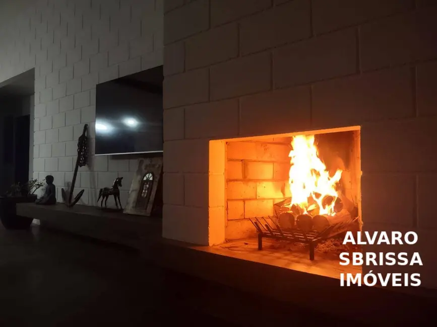 Foto 5 de Chácara com 5 quartos à venda, 1000m2 em Parque Residencial Quinta das Laranjeiras, Itu - SP