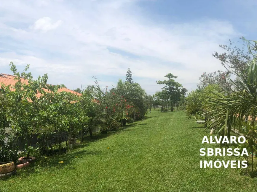 Foto 3 de Chácara com 3 quartos à venda, 2800m2 em Chácara Maracajás, Salto - SP