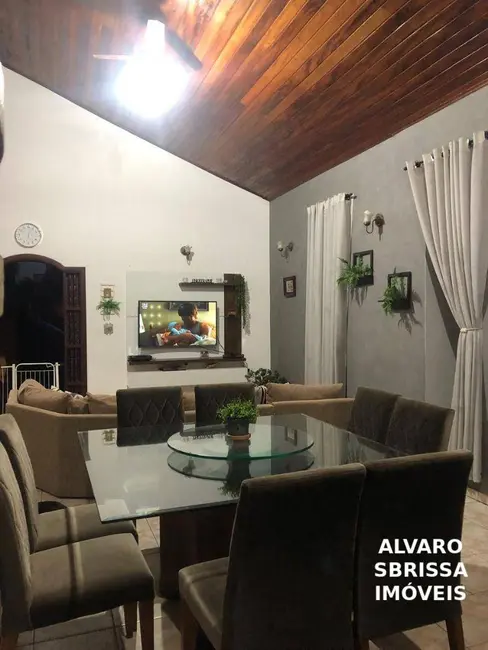 Foto 4 de Chácara com 3 quartos à venda, 2800m2 em Chácara Maracajás, Salto - SP