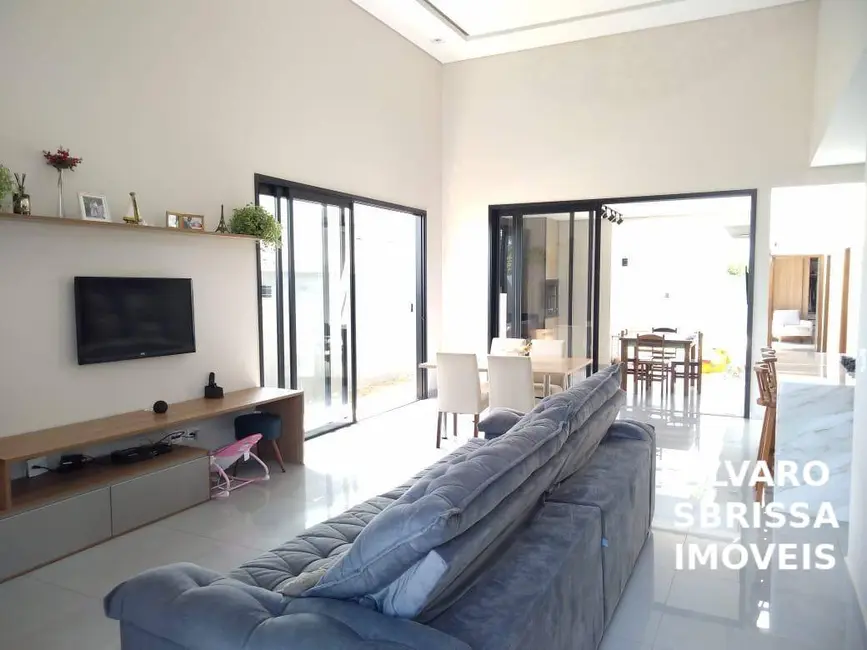 Casa com 3 quartos à venda e para alugar, 368m2 em Itu - SP - imagem 5 Foto 5 de Casa com 3 quartos à venda e para alugar, 368m2 em Itu - SP