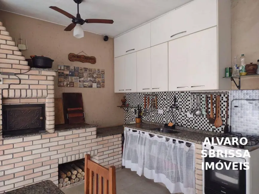 Foto 2 de Casa com 4 quartos à venda, 131m2 em Jardim das Rosas, Itu - SP