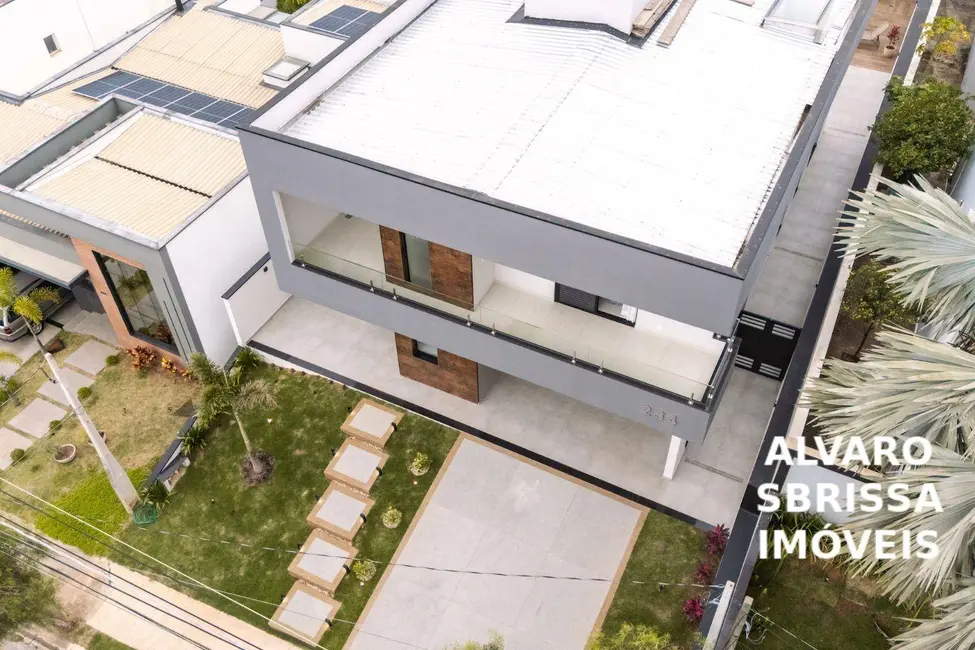 Casa de Condomínio com 3 quartos à venda, 492m2 em Jardim Residencial Helvétia Park II, Indaiatuba - SP - imagem 3 Foto 3 de Casa de Condomínio com 3 quartos à venda, 492m2 em Jardim Residencial Helvétia Park II, Indaiatuba - SP