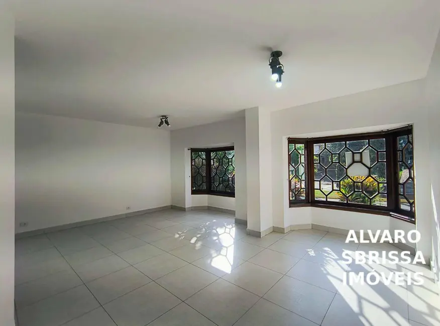 Casa de Condomínio com 4 quartos para alugar, 450m2 em Condomínio Portal de Itu, Itu - SP - imagem 4 Foto 4 de Casa de Condomínio com 4 quartos para alugar, 450m2 em Condomínio Portal de Itu, Itu - SP