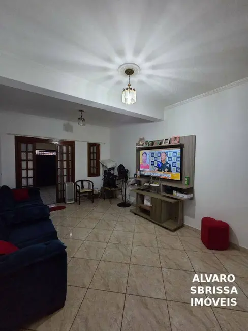 Casa com 2 quartos à venda, 250m2 em Parque das Indústrias, Itu - SP - imagem 2 Foto 2 de Casa com 2 quartos à venda, 250m2 em Parque das Indústrias, Itu - SP