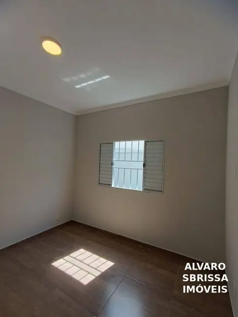 Foto 5 de Casa com 2 quartos à venda, 200m2 em Salto - SP