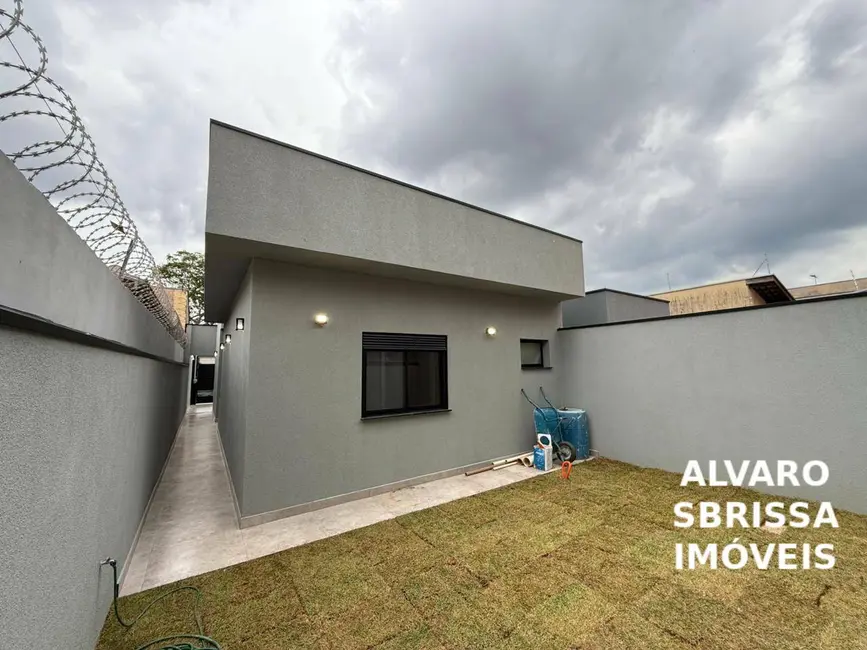 Foto 1 de Casa com 2 quartos à venda, 161m2 em Jardim Santa Marta III, Salto - SP