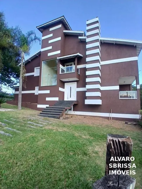 Foto 2 de Casa de Condomínio com 4 quartos para alugar, 1963m2 em Pinhal, Cabreuva - SP