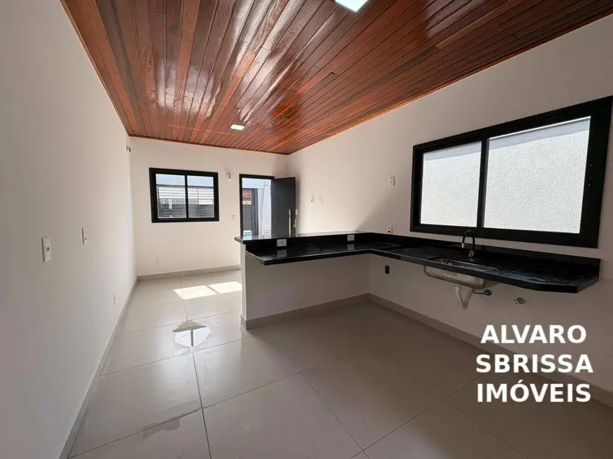 Foto 5 de Casa com 2 quartos à venda, 125m2 em Jardim São João, Salto - SP