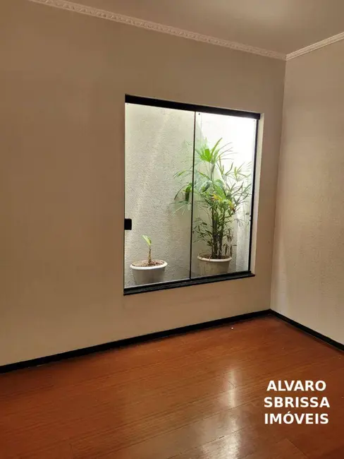 Foto 2 de Casa com 3 quartos para alugar, 80m2 em Vila Cleto, Itu - SP