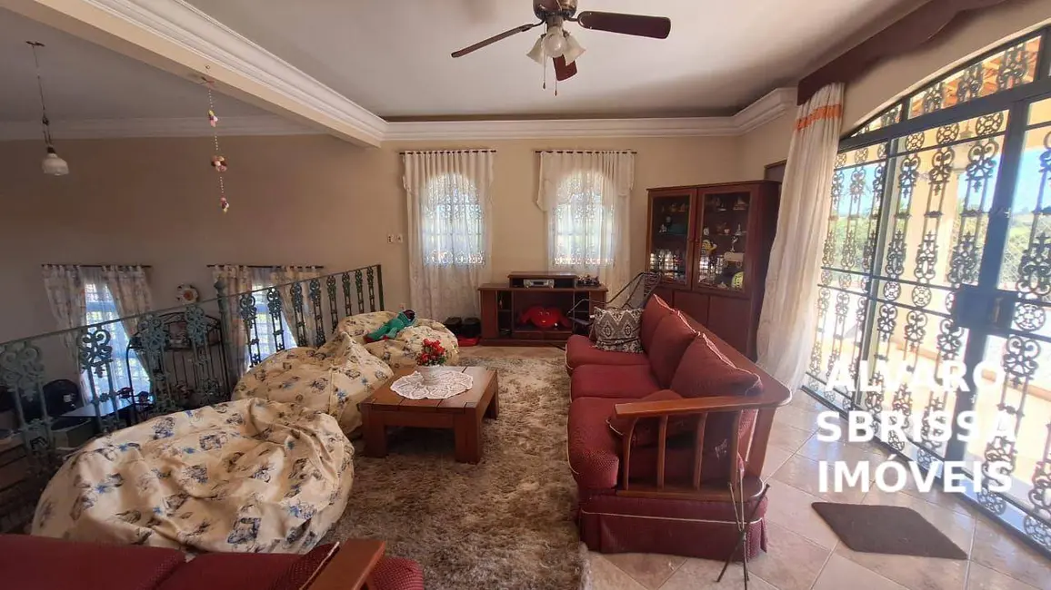 Foto 6 de Chácara com 3 quartos à venda, 2000m2 em Chácara Flórida, Itu - SP