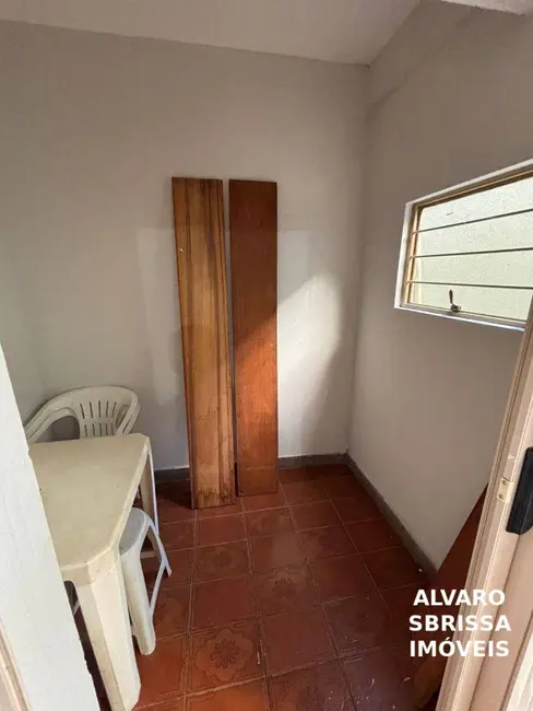 Casa com 4 quartos à venda, 160m2 em Centro, Salto - SP - imagem 8 Foto 8 de Casa com 4 quartos à venda, 160m2 em Centro, Salto - SP