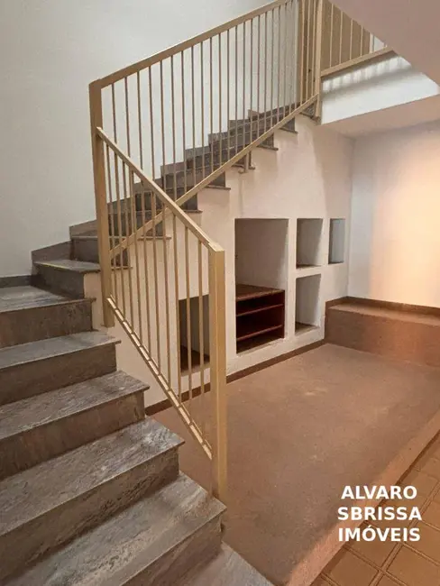 Casa com 4 quartos à venda, 160m2 em Centro, Salto - SP - imagem 5 Foto 5 de Casa com 4 quartos à venda, 160m2 em Centro, Salto - SP