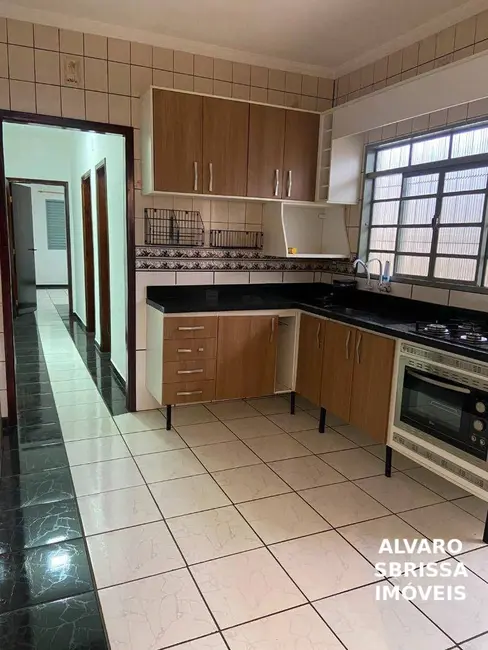 Foto 3 de Casa com 2 quartos à venda, 130m2 em Jardim Aeroporto I, Itu - SP