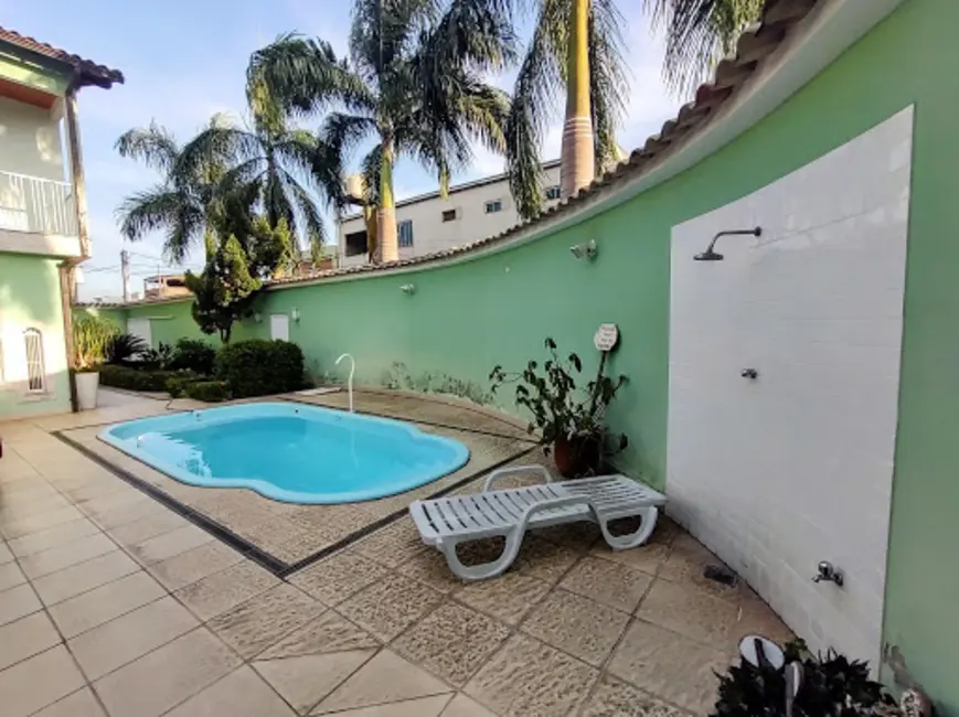 Casa com 4 quartos à venda, 315m2 em Santa Eugênia, Nova Iguacu - RJ - imagem 5 Foto 5 de Casa com 4 quartos à venda, 315m2 em Santa Eugênia, Nova Iguacu - RJ