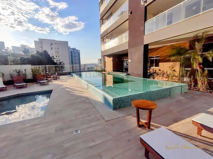 Cobertura com 4 quartos à venda, 400m2 em Nova Iguacu - RJ - imagem 8 Foto 8 de Cobertura com 4 quartos à venda, 400m2 em Nova Iguacu - RJ