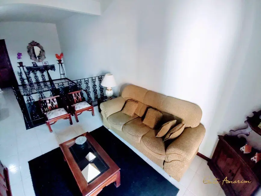 Casa com 4 quartos à venda, 300m2 em Conjunto Residencial Redenção, Nova Iguacu - RJ - imagem 3 Foto 3 de Casa com 4 quartos à venda, 300m2 em Conjunto Residencial Redenção, Nova Iguacu - RJ