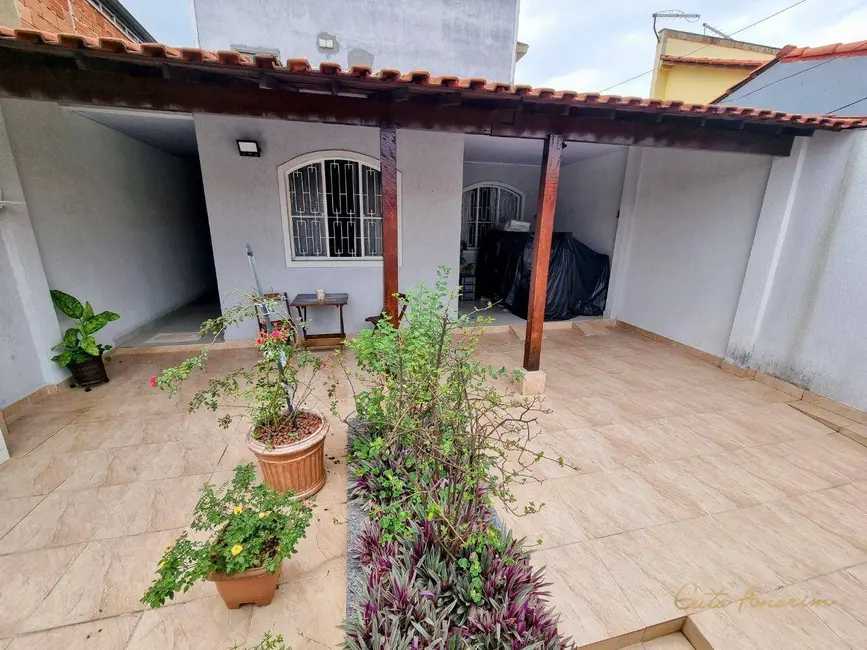 Casa com 3 quartos à venda, 200m2 em Jardim Continental, Nova Iguacu - RJ - imagem 5 Foto 5 de Casa com 3 quartos à venda, 200m2 em Jardim Continental, Nova Iguacu - RJ
