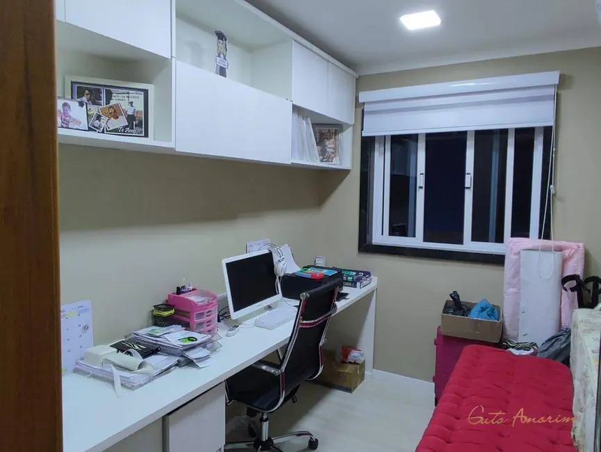 Foto 9 de Casa com 3 quartos à venda, 300m2 em Chacrinha, Nova Iguacu - RJ