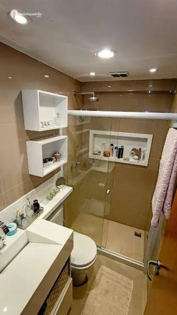 Apartamento com 4 quartos à venda, 127m2 em Centro, Nova Iguacu - RJ - imagem 9 Foto 9 de Apartamento com 4 quartos à venda, 127m2 em Centro, Nova Iguacu - RJ