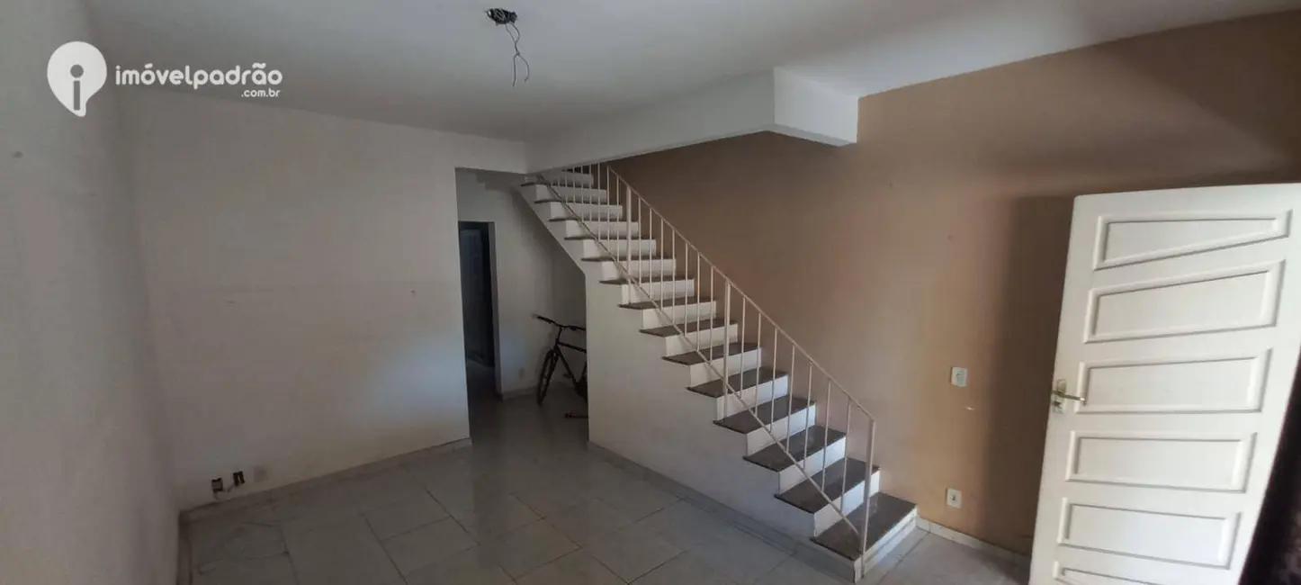 Foto 6 de Casa com 2 quartos à venda e para alugar, 100m2 em Vila Anita, Nova Iguacu - RJ