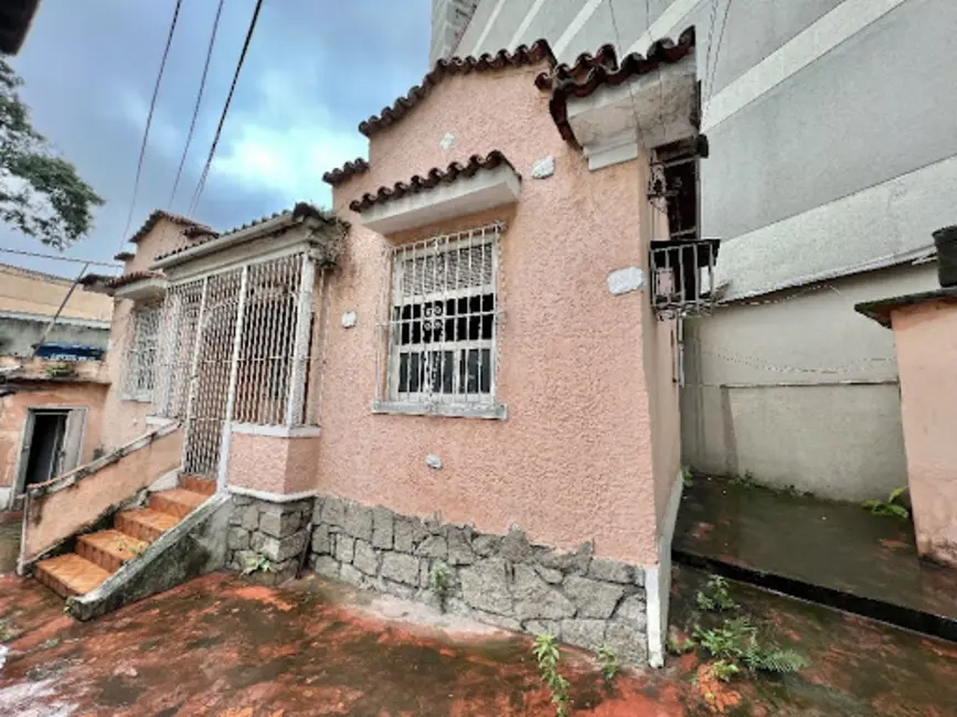 Foto 2 de Casa com 3 quartos para alugar, 300m2 em Centro, Nova Iguacu - RJ