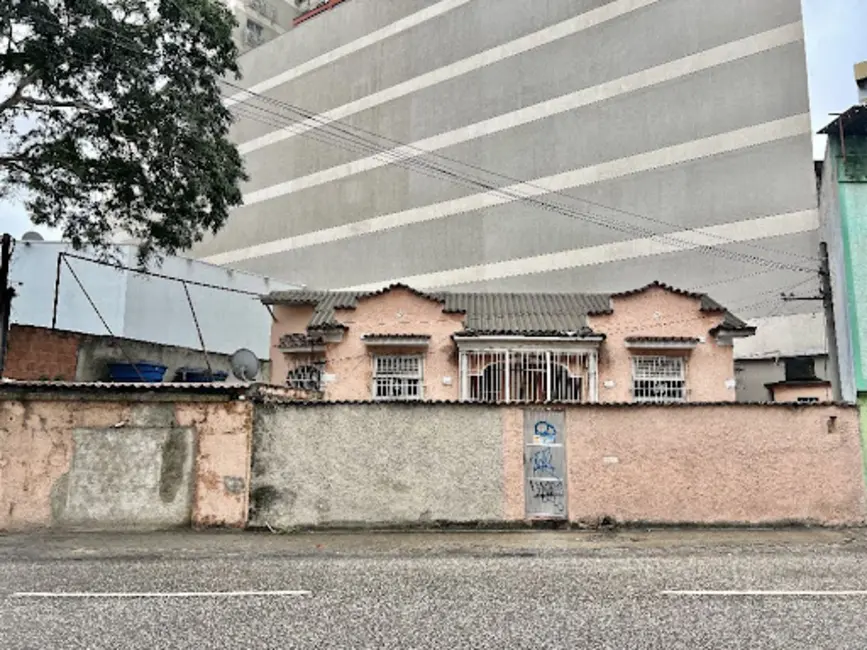 Foto 3 de Casa com 3 quartos para alugar, 300m2 em Centro, Nova Iguacu - RJ