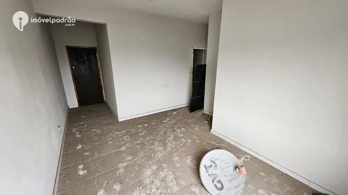Foto 2 de Apartamento com 2 quartos à venda, 68m2 em Caonze, Nova Iguacu - RJ