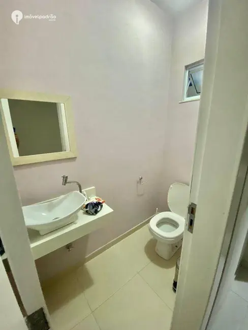 Casa com 3 quartos à venda, 300m2 em Nova Iguacu - RJ - imagem 3 Foto 3 de Casa com 3 quartos à venda, 300m2 em Nova Iguacu - RJ