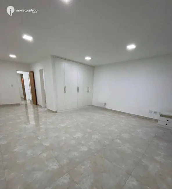 Casa de Condomínio com 4 quartos à venda, 400m2 em Vargem Grande, Rio De Janeiro - RJ - imagem 8 Foto 8 de Casa de Condomínio com 4 quartos à venda, 400m2 em Vargem Grande, Rio De Janeiro - RJ