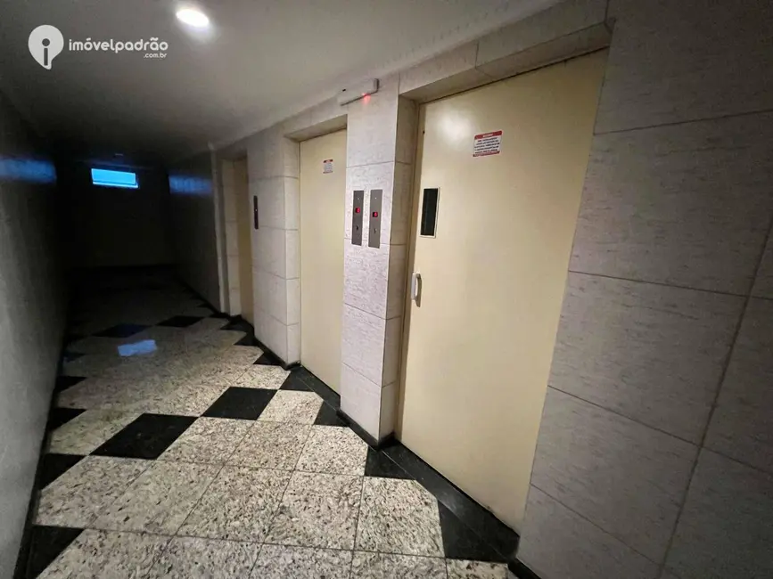 Cobertura com 3 quartos à venda, 198m2 em Centro, Nova Iguacu - RJ - imagem 8 Foto 8 de Cobertura com 3 quartos à venda, 198m2 em Centro, Nova Iguacu - RJ