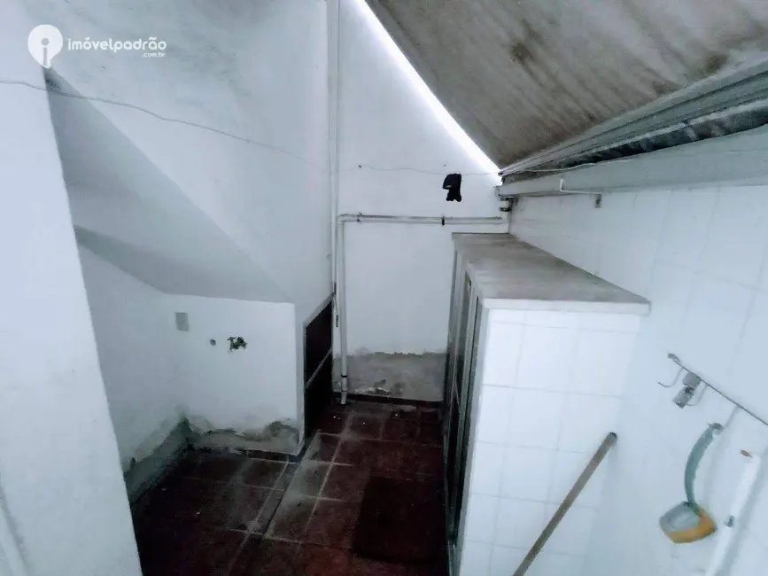 Casa com 3 quartos à venda e para alugar, 150m2 em Nova Iguacu - RJ - imagem 6 Foto 6 de Casa com 3 quartos à venda e para alugar, 150m2 em Nova Iguacu - RJ