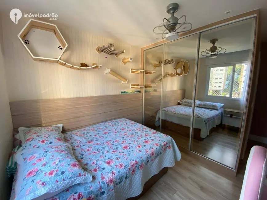 Foto 2 de Apartamento com 4 quartos à venda, 120m2 em Centro, Nova Iguacu - RJ