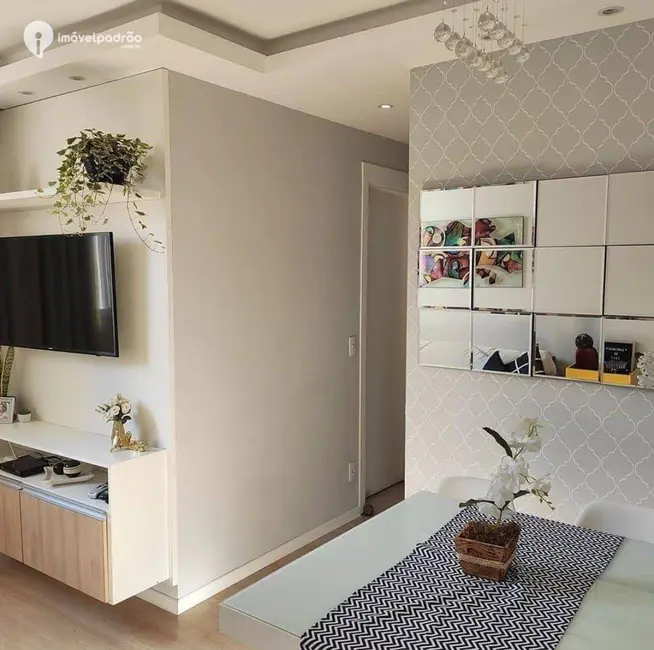 Foto 1 de Apartamento com 2 quartos à venda, 46m2 em Jardim Jasmim, Nova Iguacu - RJ