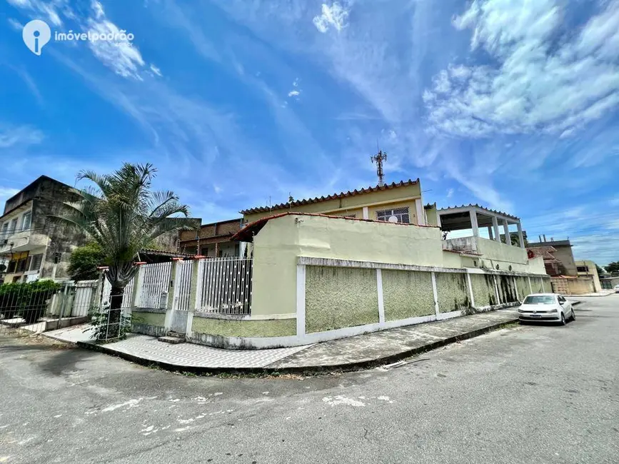 Foto 2 de Casa com 16 quartos à venda, 800m2 em Santa Terezinha, Mesquita - RJ