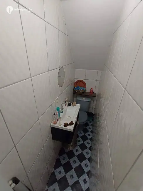 Casa com 3 quartos à venda, 550m2 em Nova Iguacu - RJ - imagem 7 Foto 7 de Casa com 3 quartos à venda, 550m2 em Nova Iguacu - RJ