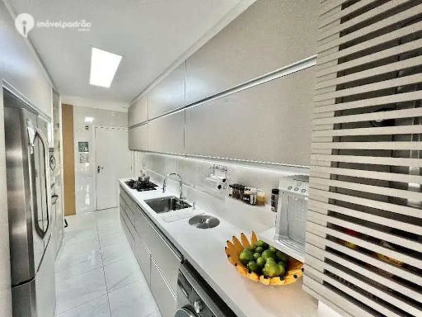 Apartamento com 3 quartos à venda, 120m2 em Centro, Nova Iguacu - RJ - imagem 5 Foto 5 de Apartamento com 3 quartos à venda, 120m2 em Centro, Nova Iguacu - RJ