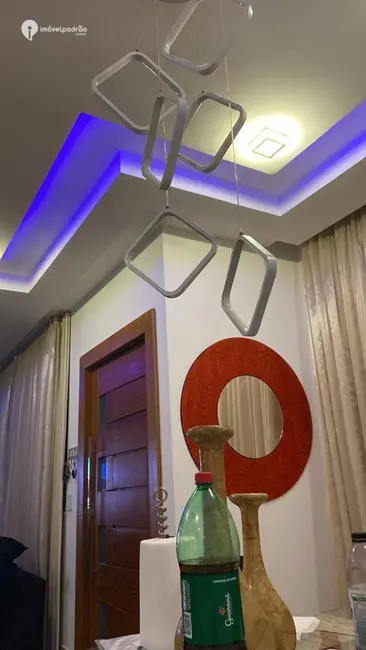 Casa com 4 quartos à venda, 250m2 em Nova Iguacu - RJ - imagem 8 Foto 8 de Casa com 4 quartos à venda, 250m2 em Nova Iguacu - RJ